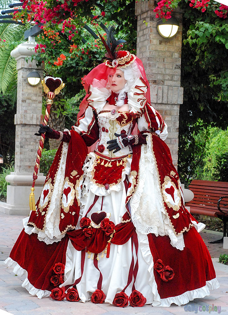 Queen of Hearts from Sakizou's Alice in Wonderland