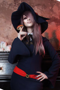 Sucy Manbavaran from Little Witch Academia