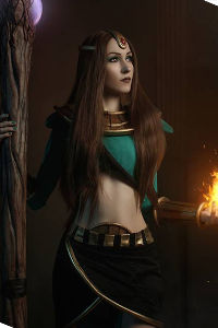 Sorceress from Diablo 2