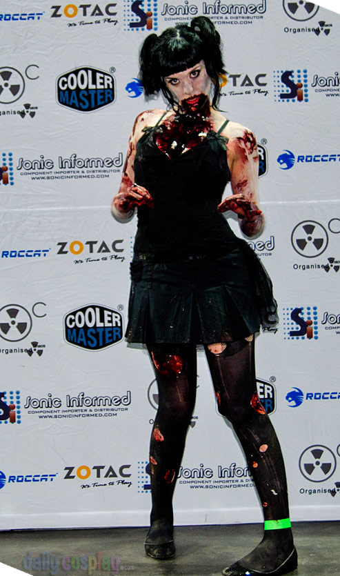 Zombie Lolita / KomboKitten