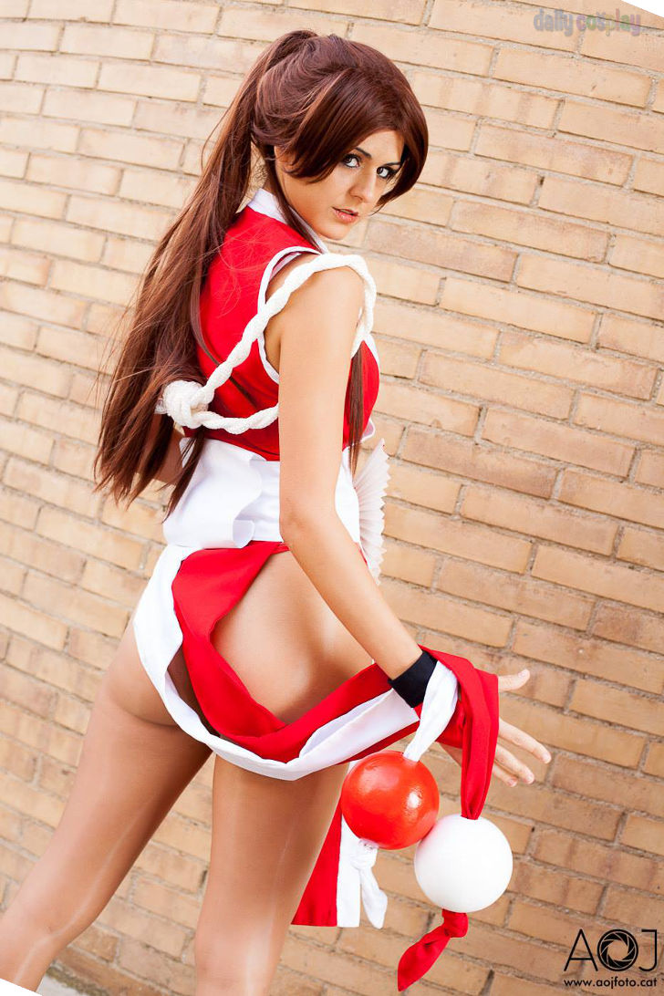 Mai Shiranui from The King of Fighters