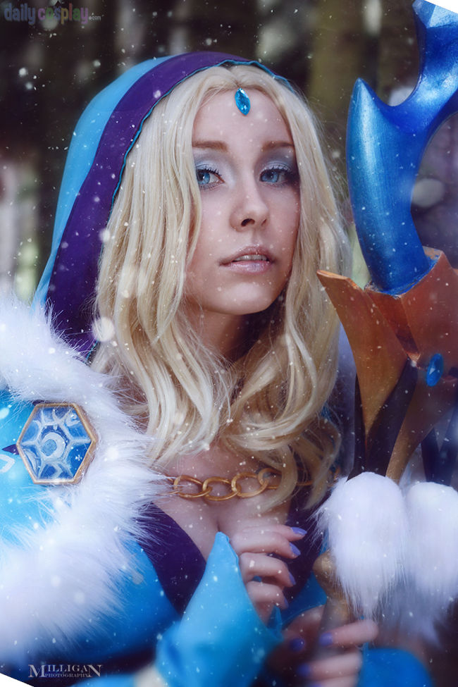 Crystal Maiden From Dota 2 Daily Cosplay Com