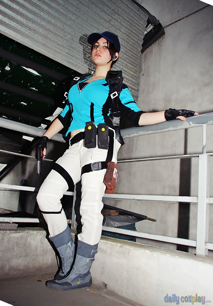 Jill Valentine from Resident Evil 5 - Daily Cosplay .com