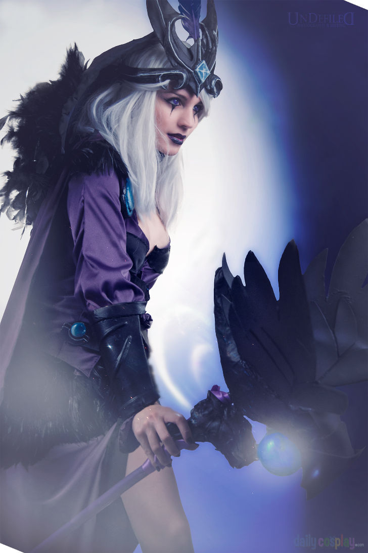 Ravenborn Leblanc from League of Legends