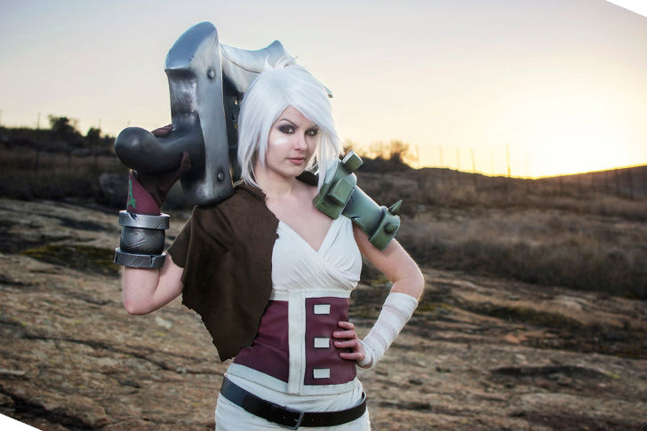 Riven from League of Legends