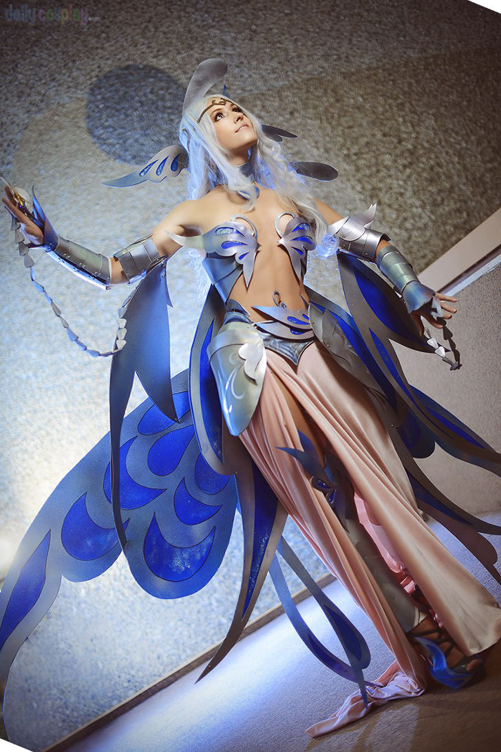 Aphrodite from Sacred Saga - Saint Seiya