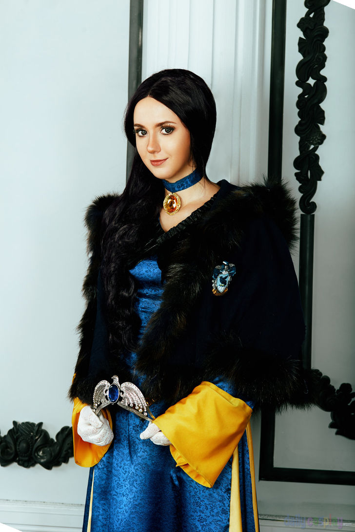 Rowena Ravenclaw from Harry Potter - Daily Cosplay .com