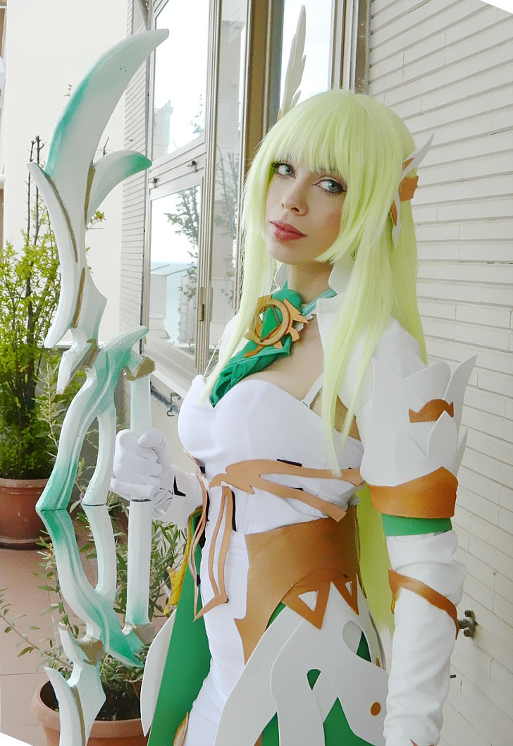 Rena Daybreaker from Elsword