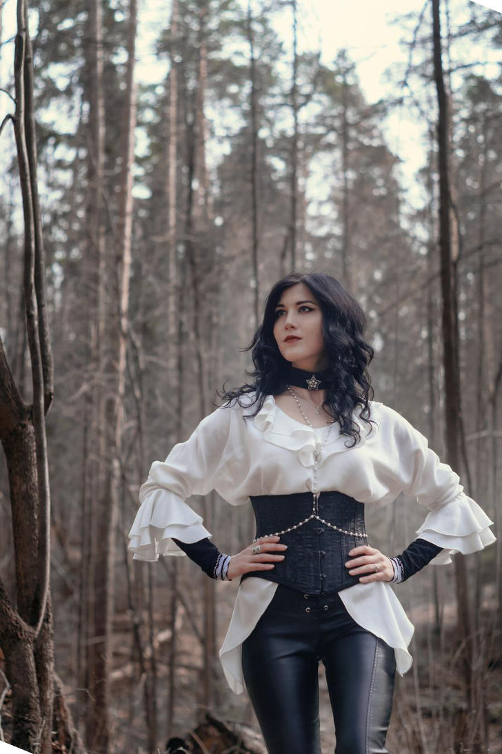 Yennefer of Vengerberg from The Witcher - Daily Cosplay .com