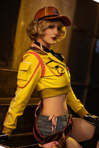 Cindy Aurum from Final Fantasy XV