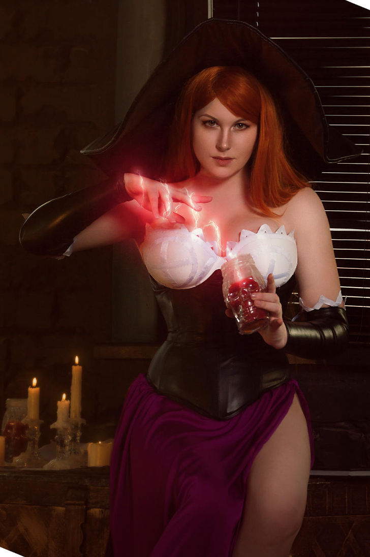 Sorceress from Dragon's Crown
