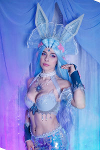 Mermaid Glaceon from Pokemon