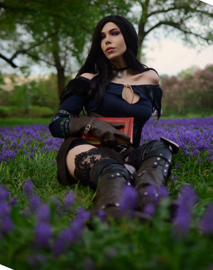 Yennefer of Vengerberg from The Witcher 3 - Daily Cosplay .com