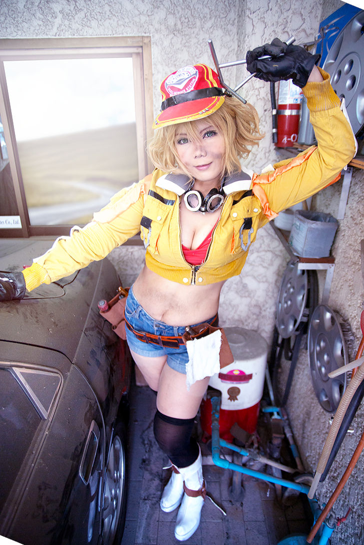 Cindy from Final Fantasy XV Daily Cosplay