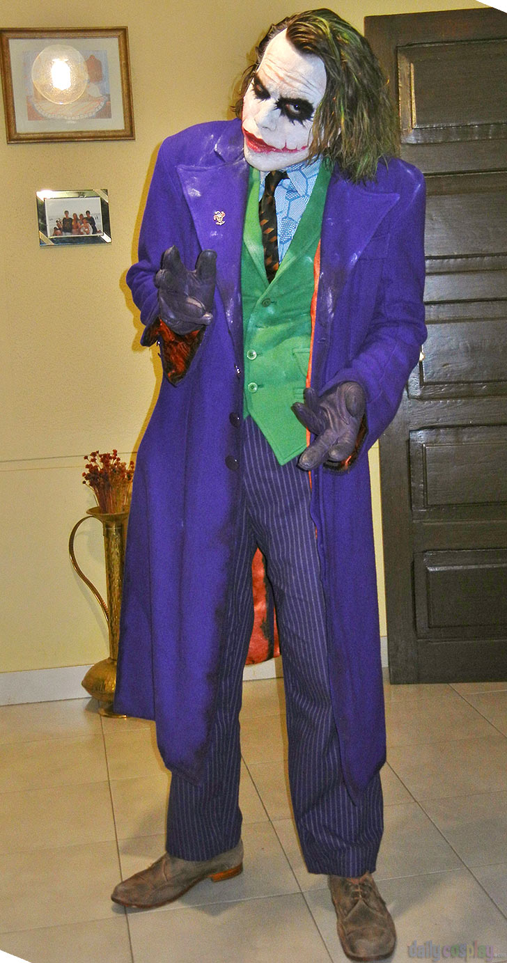 The Joker from The Dark Knight - Daily Cosplay .com