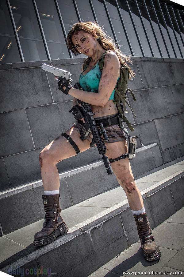Lara Croft from Tomb Raider - Daily Cosplay .com