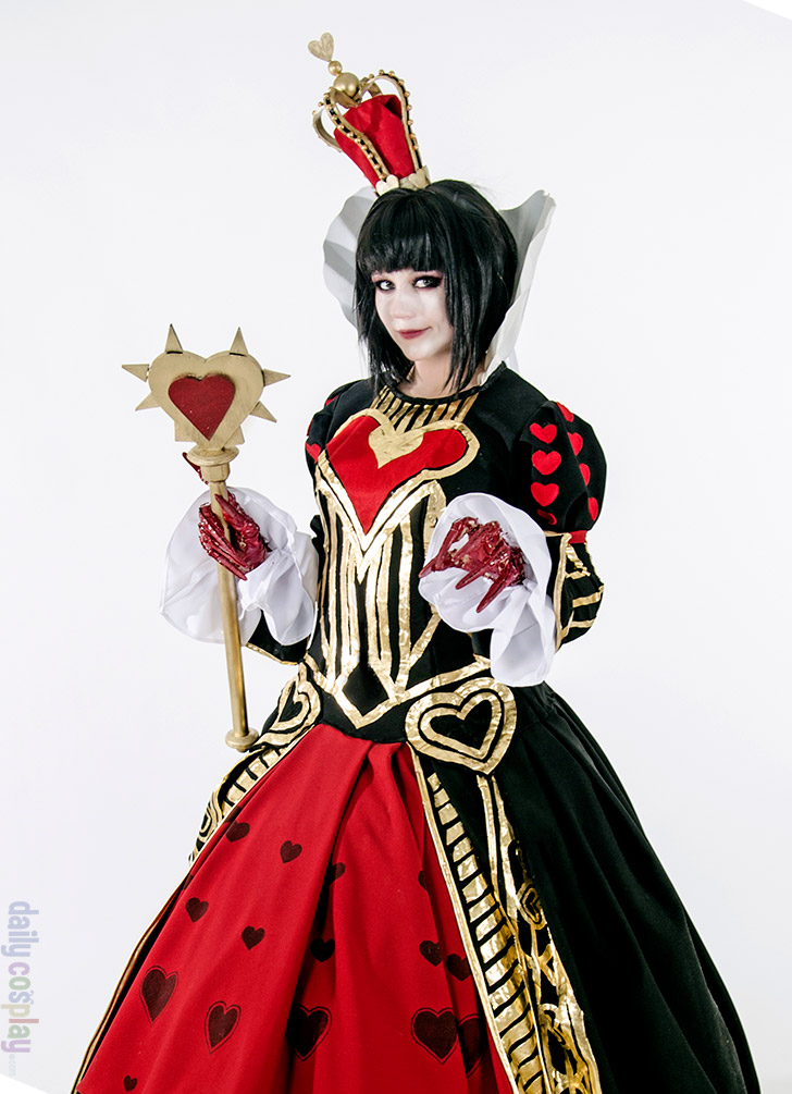 Queen of Hearts from Alice: Madness Returns - Daily Cosplay .com