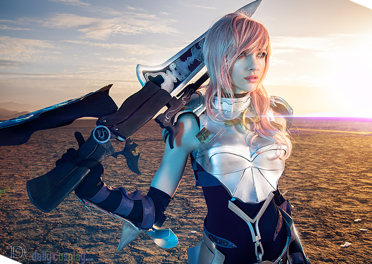 Lightning from Final Fantasy XIII-2 - Daily Cosplay .com