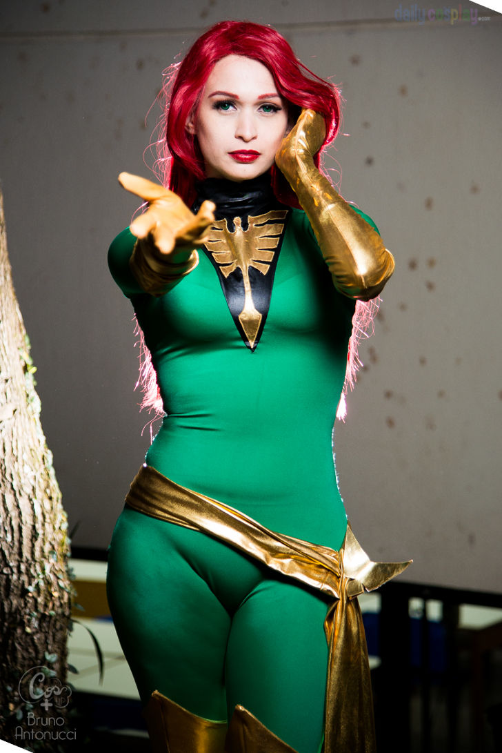 Phoenix from X-Men - Daily Cosplay .com