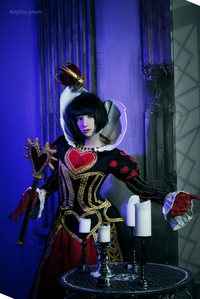 Red Queen of Hearts from Alice: Madness Returns - Daily Cosplay .com