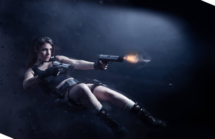Lara Croft from Tomb Raider: Underworld - Daily Cosplay .com